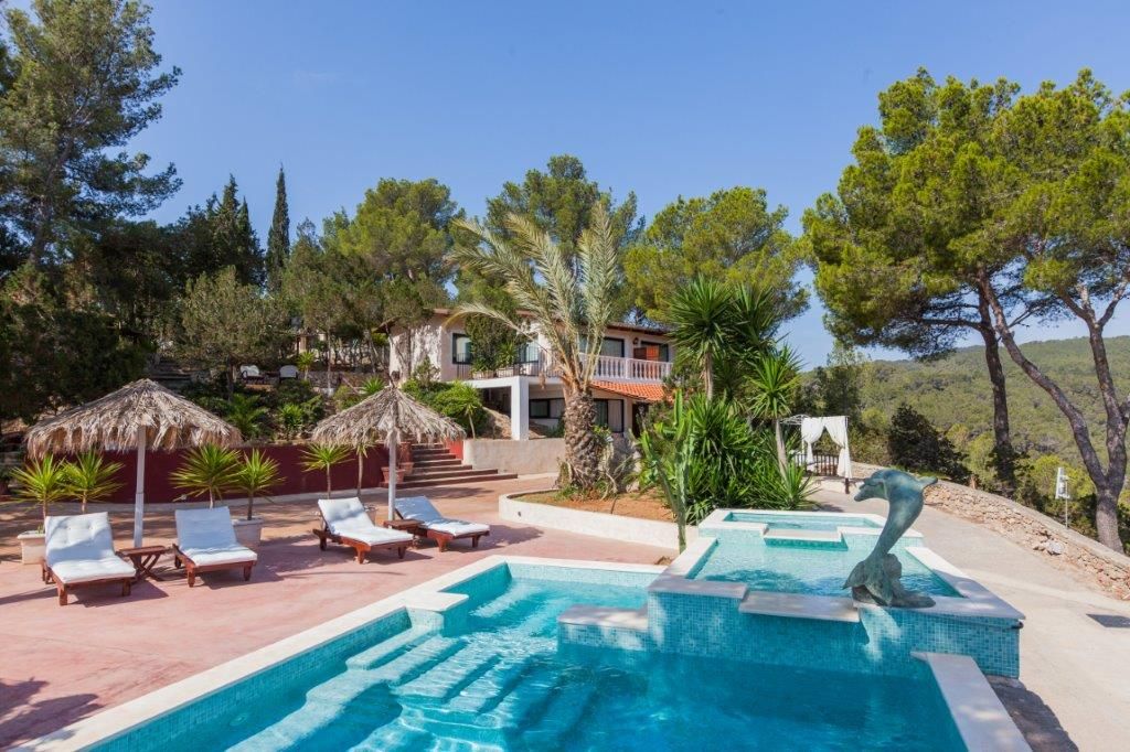 Hotel Intro · Hotel Rural Ca's Pla Ibiza